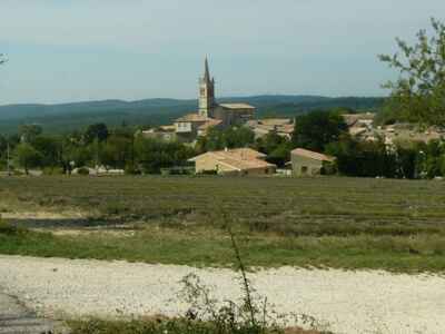 Montjoyer village